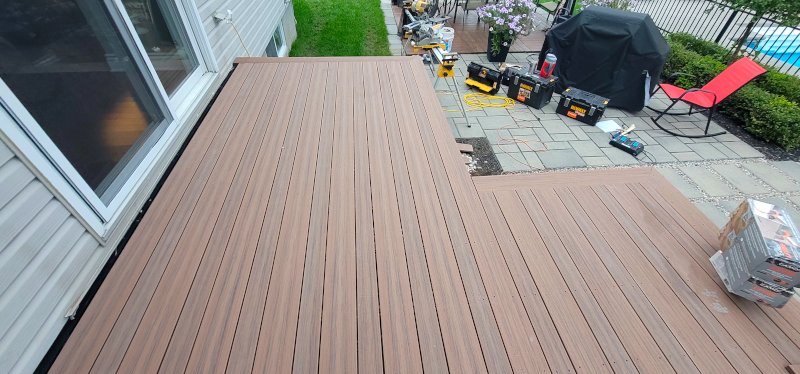 patios ert deckorators